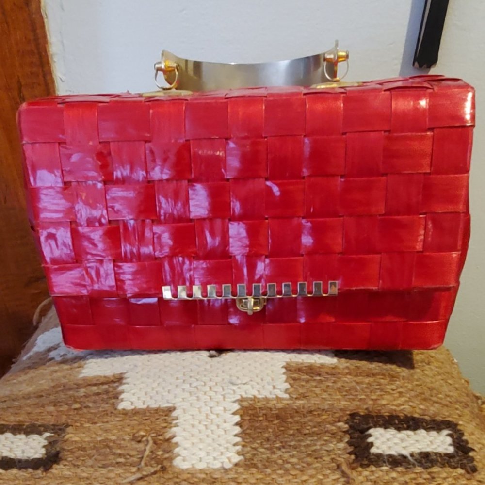 Vintage fire engine red wicker bag